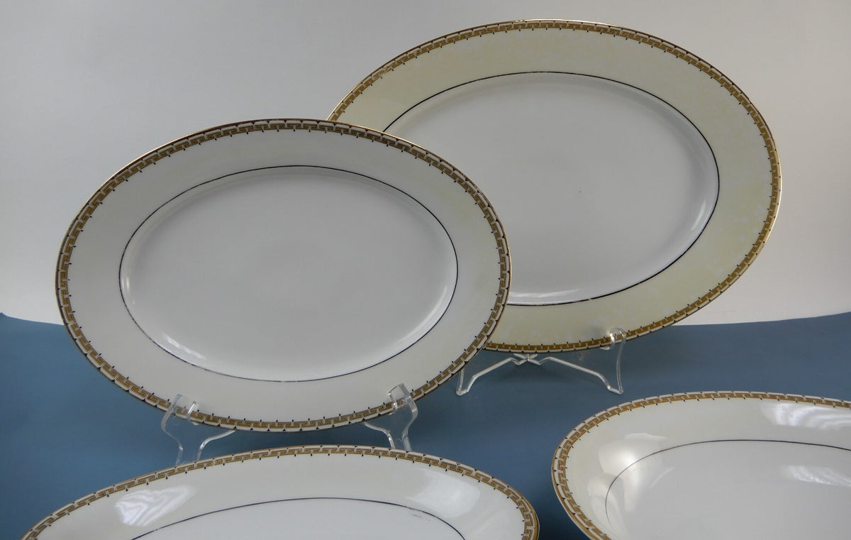 Set of 4 Hutschenreuther LHS Favorite Bavaria Serving Pieces