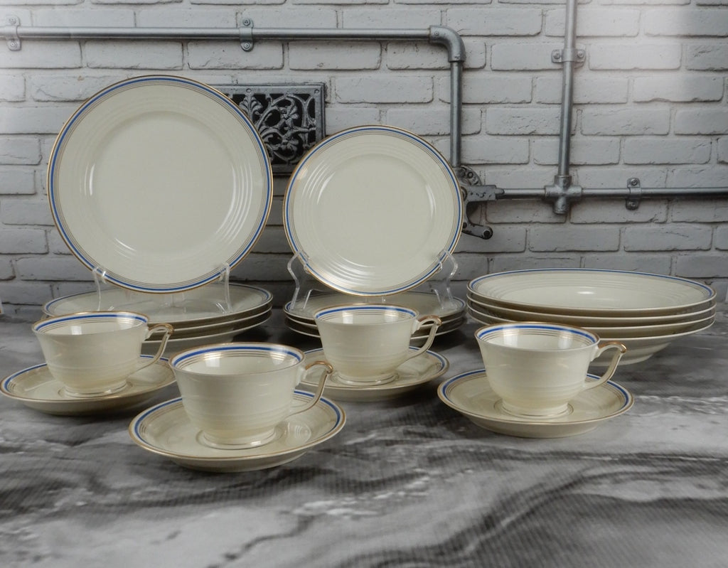 20 Pieces 5-Piece 4 Place Eamag Schönwald Bavaria Gold and Cobalt Blue Rim