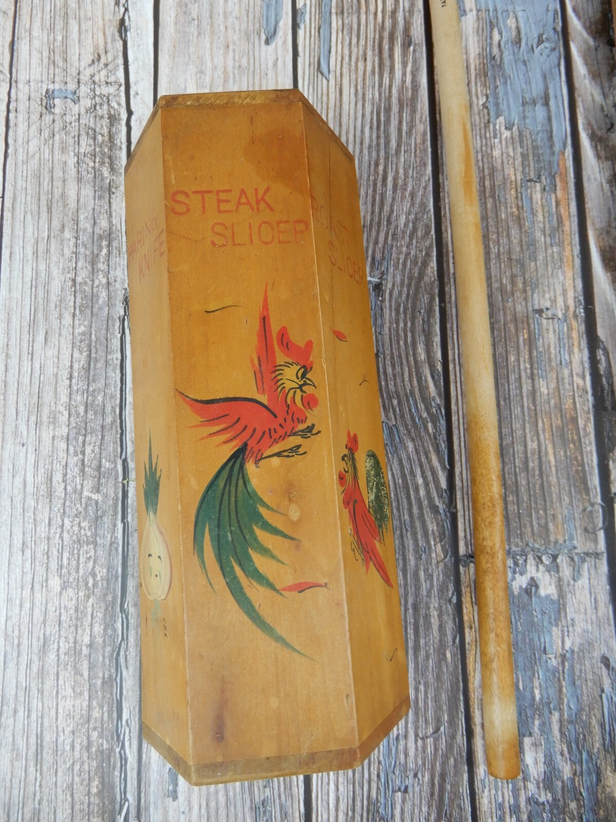 Vintage Wood Knife Holder Rack Wall Mount Kitchen Roosters & Chef Made in Japan