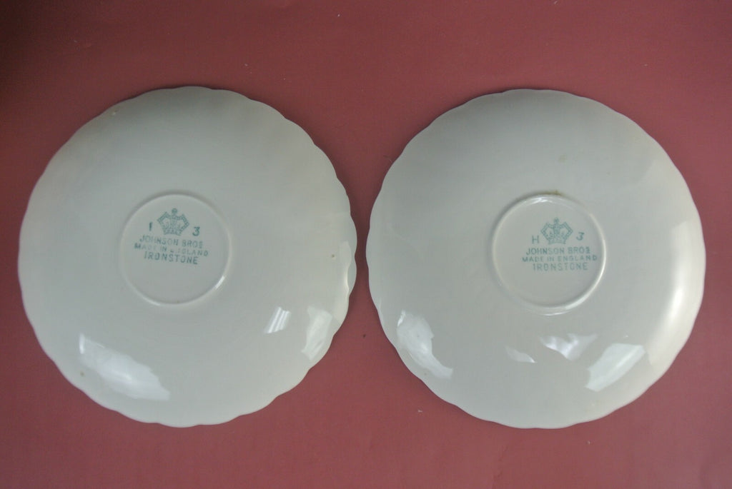 Mismatched Set Of Johnson Bros. Ironstone Dinnerware 6 Pieces