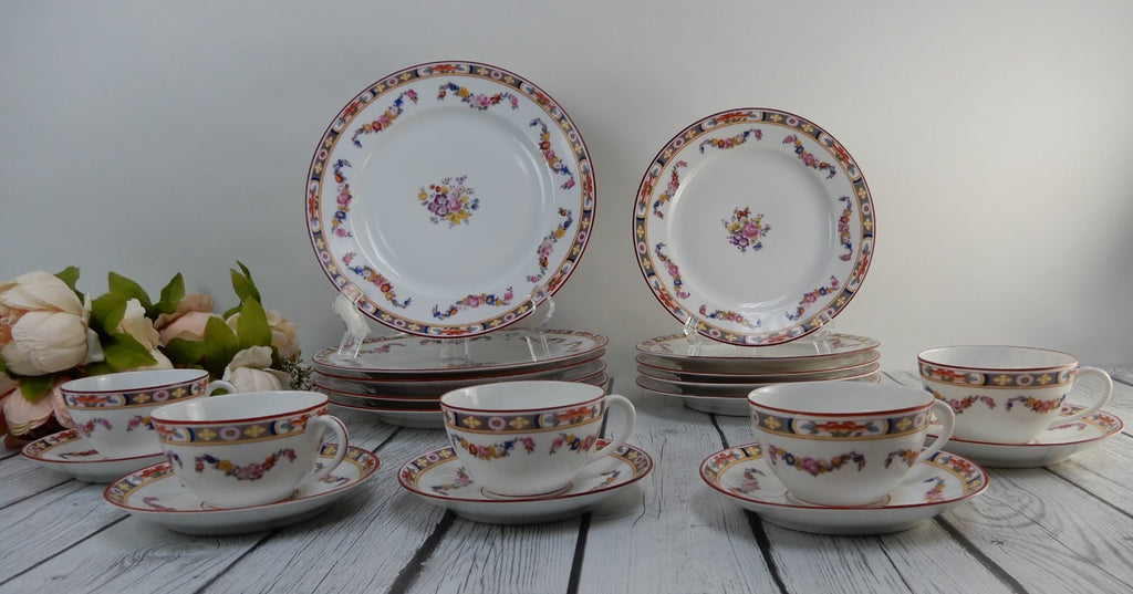 20 Pc 4-Piece 5 Place Setting Fraureth Saxony  Floral Bouquet "Standish"