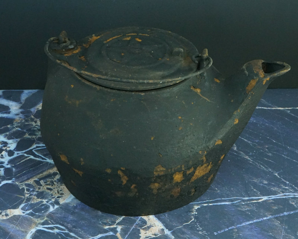 VintageRustic Cast Iron Lidded Handled Tea Kettle Home Decor