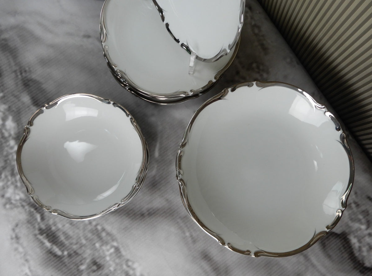 56 Pc 8-Piece 7 Place Setting Harmony House "Starlight" Pattern Made in Japan