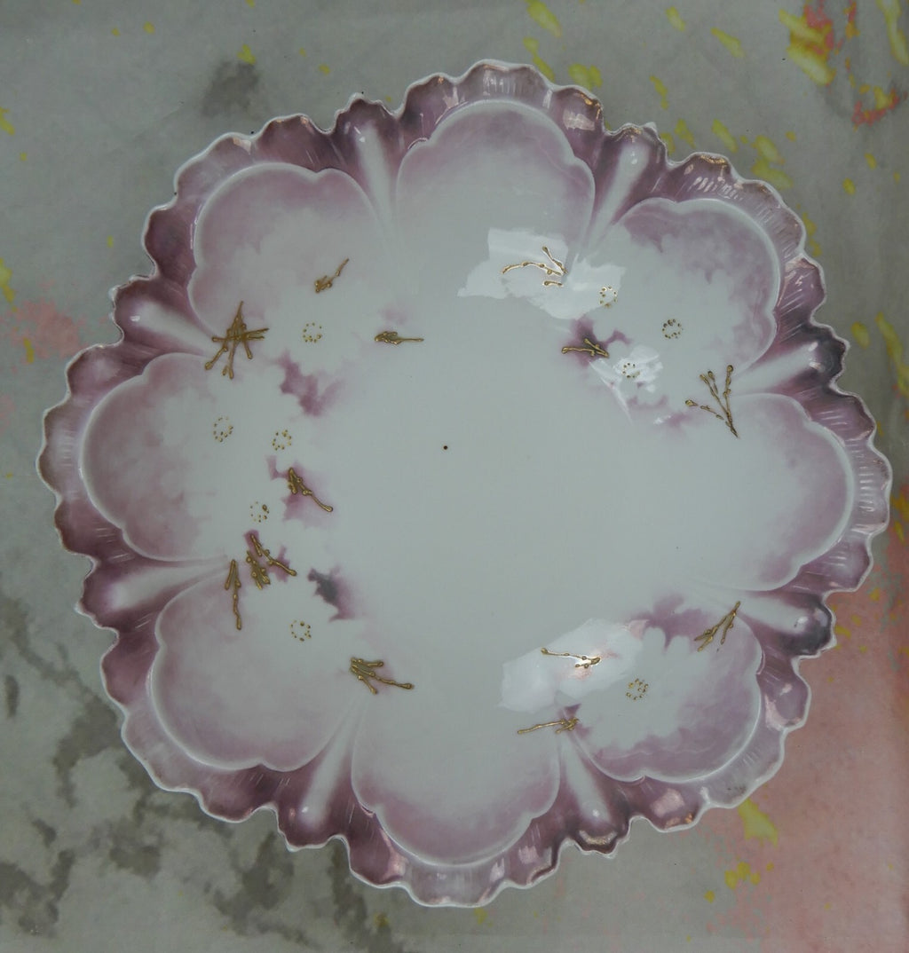 Old Red Mark 1900s Reinhold Schlegelmilch R.S. Prussia"Surreal Dogwood" Bowl
