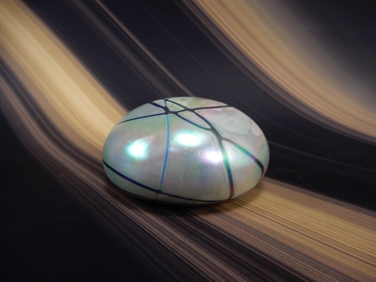 Vintage Gary Levay Hand Blown Iridescent Art Glass Paperweight Signed