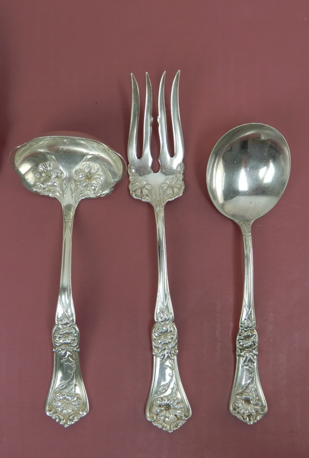 Vintage  Wm A. Rogers SXR GRENOBLE GLORIA 1906 Set of 3 Serving Pieces