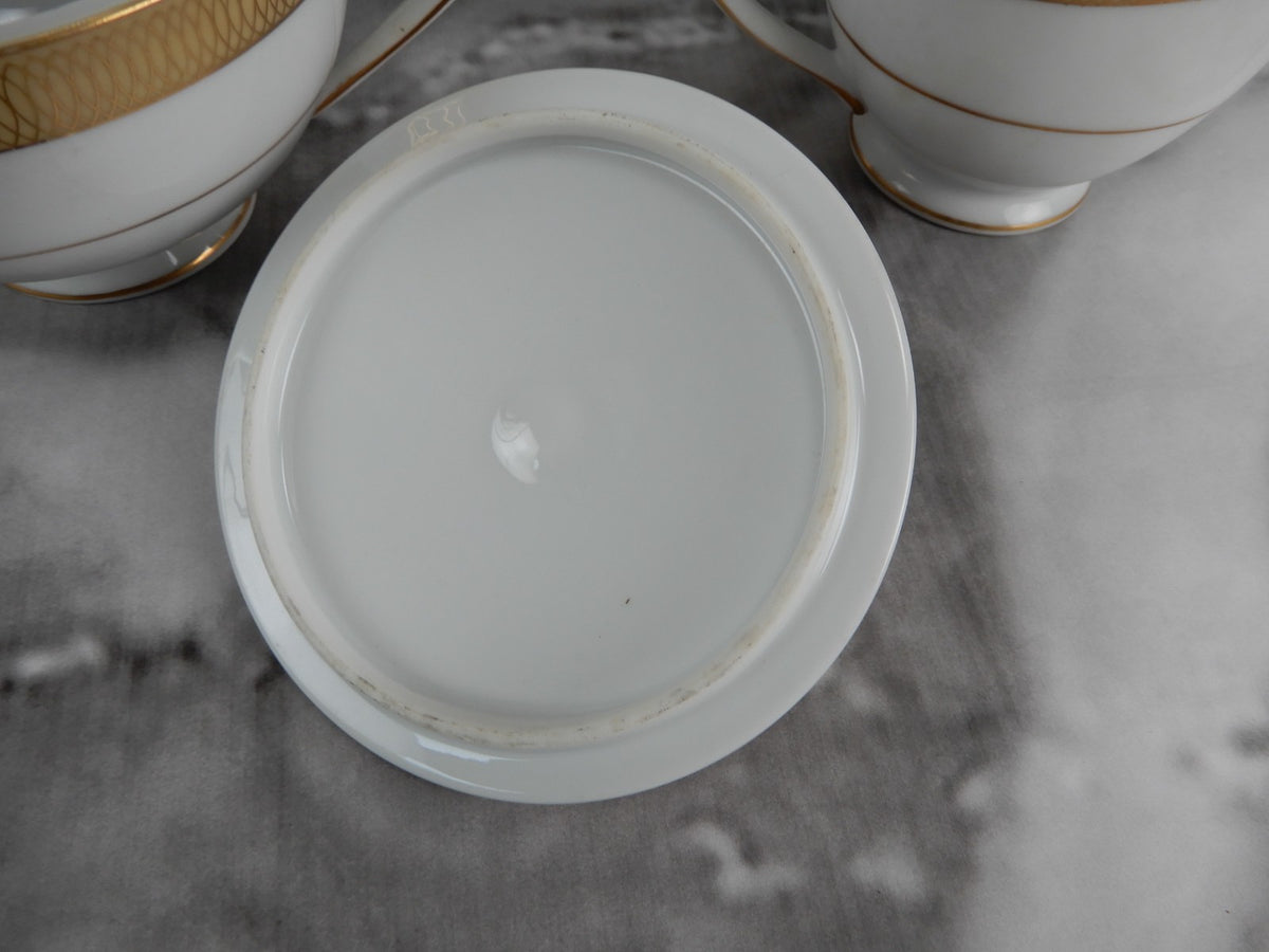 4 Pc Mikasa Bristol 16-1/2" Platter, Sugar Bowl,Creamer and 12-1/4" Chop Platter