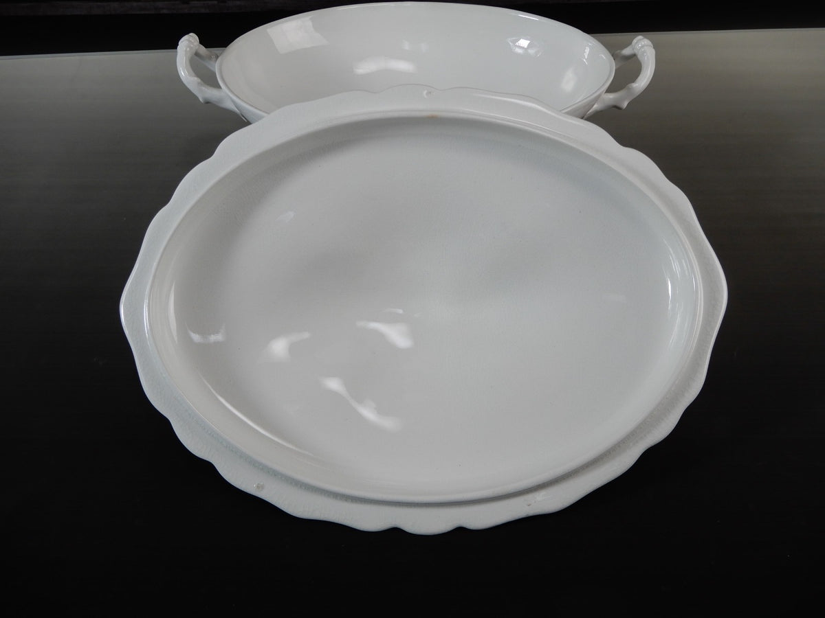 Antique Johnson Brothers White Ironstone Tureen Tariff mark 1913-1930