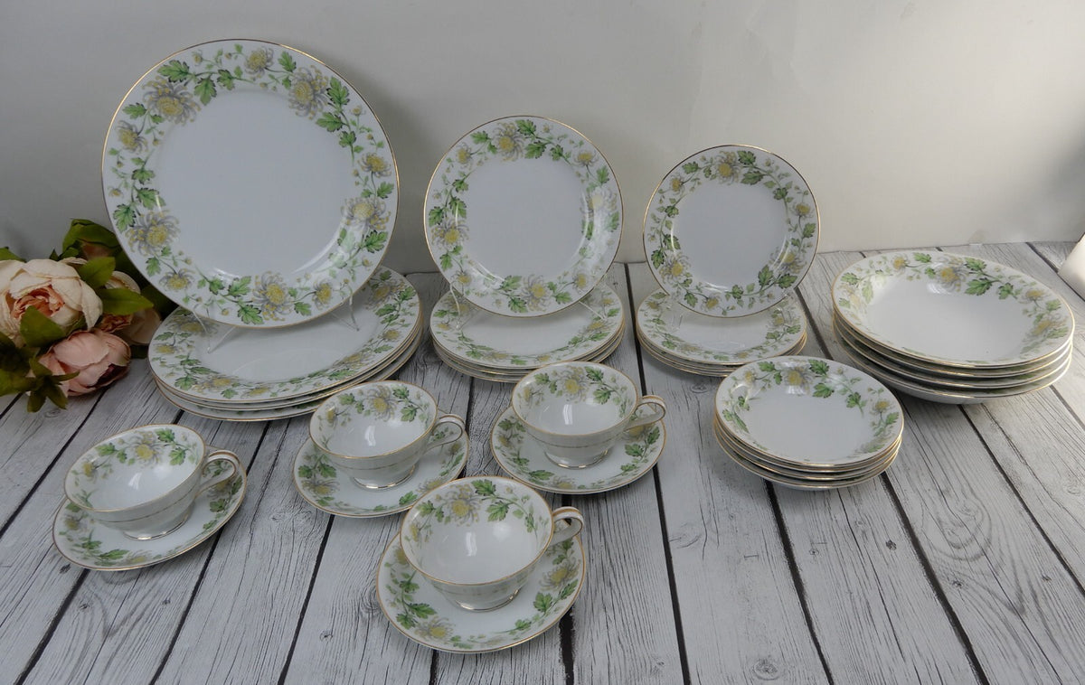 28 Pc 7-Piece 4 Place Setting Noritake "Stanford 5220"