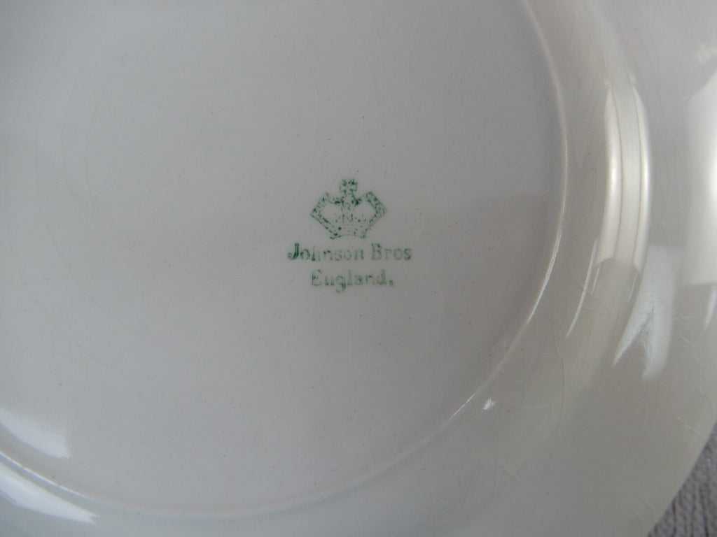 Lot of 6 Johnson Brothers England White Gold  and Black Rims 8" Salad Plates