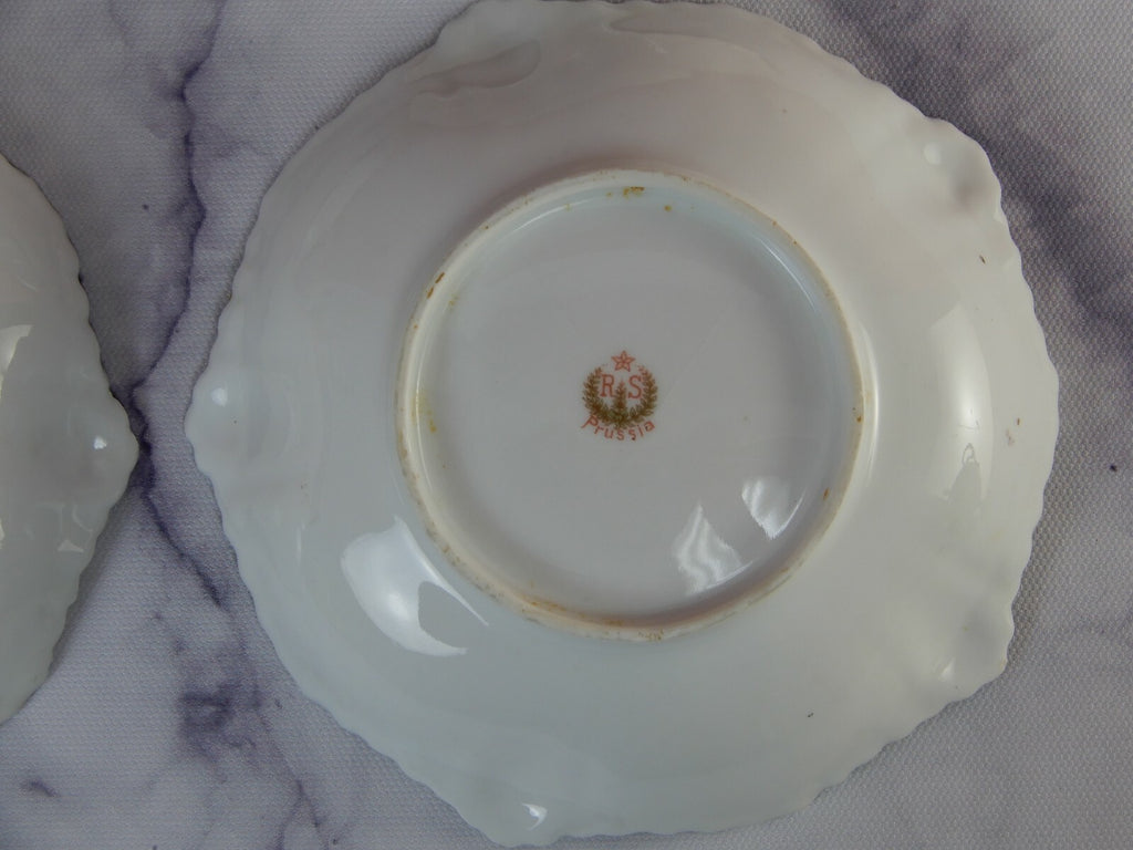 Set of 4 RS Prussia Irridecent Bowls with Roses