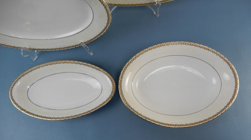 Set of 4 Hutschenreuther LHS Favorite Bavaria Serving Pieces