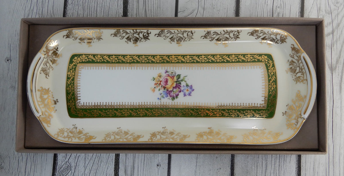 Vintage CH Field Haviland Limoges. Label de Qualite. 14-1/2" Tray