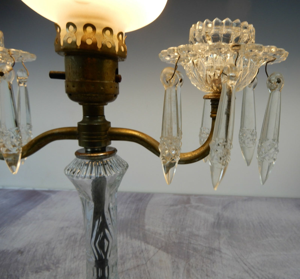 Vintage Two Arm Candle Holder Electric Table Lamp With Hanging Crystals B