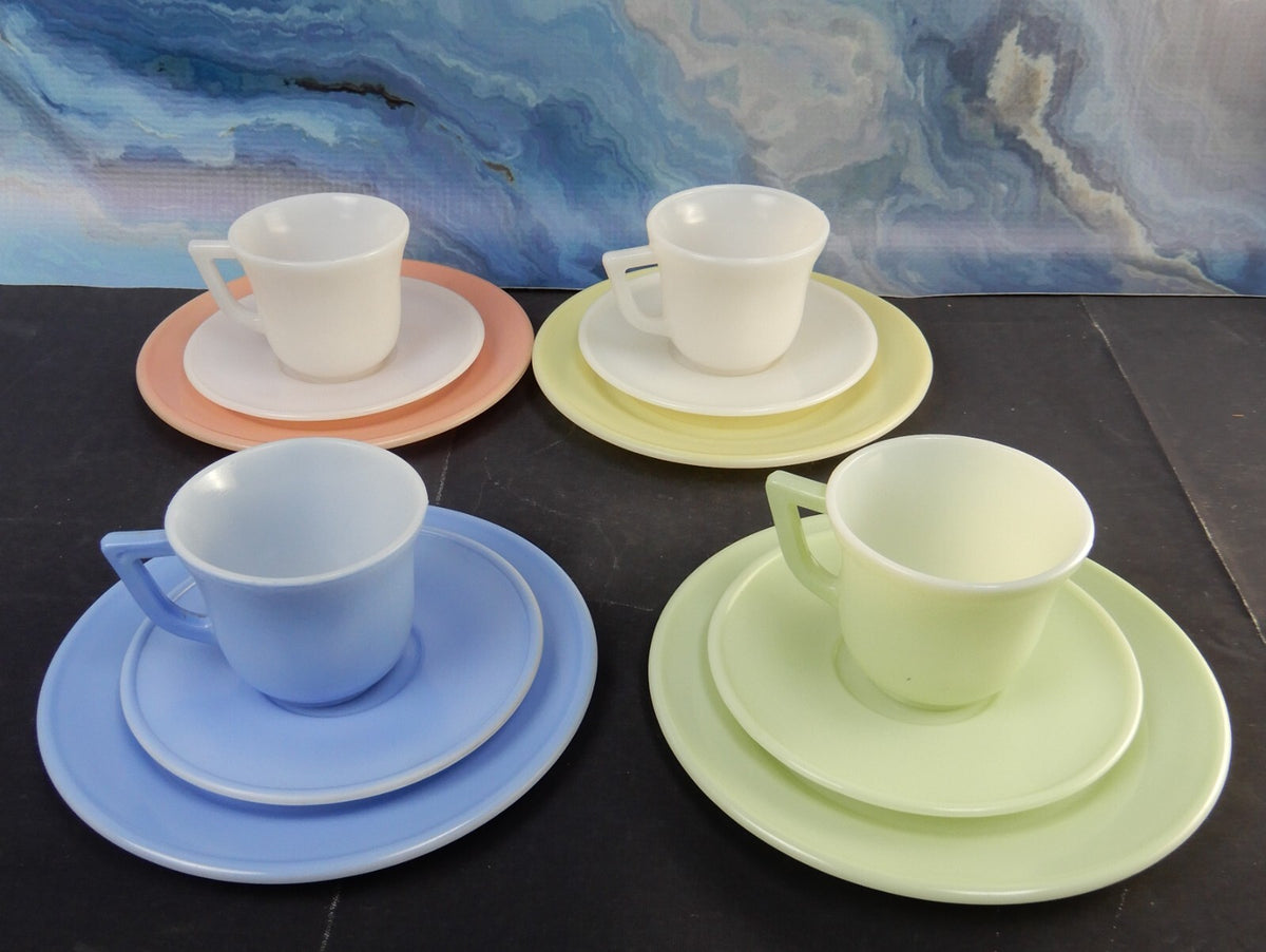 Vintage 1940's Little Hostess Child's Pastel Tea Set- Hazel Atlas 12 Pieces