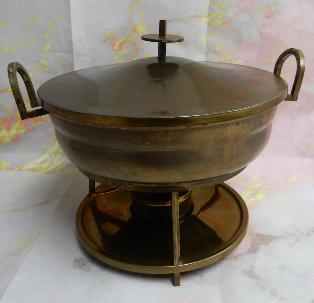 Vtge Brass Chafing Dish Buffet Three-legged Stand Warmer w/ PYREX  Insert