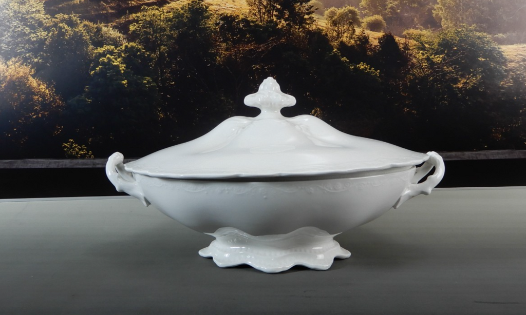 Antique Johnson Brothers White Ironstone Tureen Tariff mark 1913-1930
