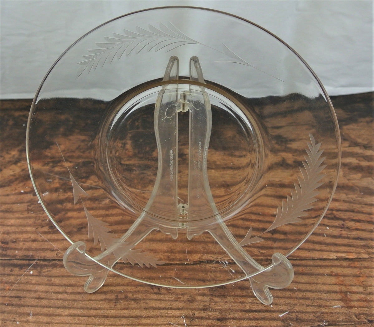 7 Clear 8" Dining Room Set Glass Plates Set With Leaf Pattern Etched