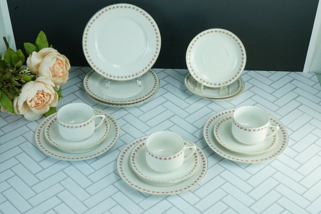 15 Piece China Setting J&C Bavaria Floral China Desert Plate, Cup and Saucer