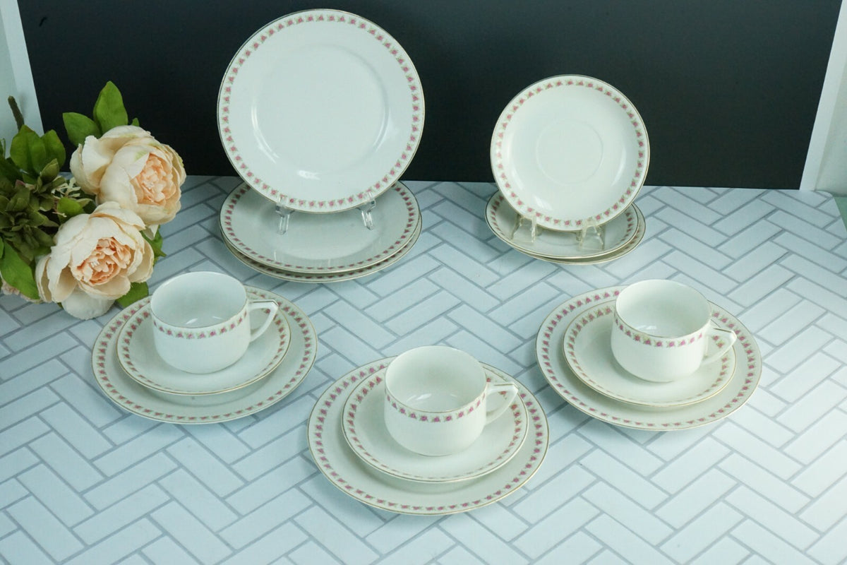 15 Piece China Setting J&C Bavaria Floral China Desert Plate, Cup and Saucer