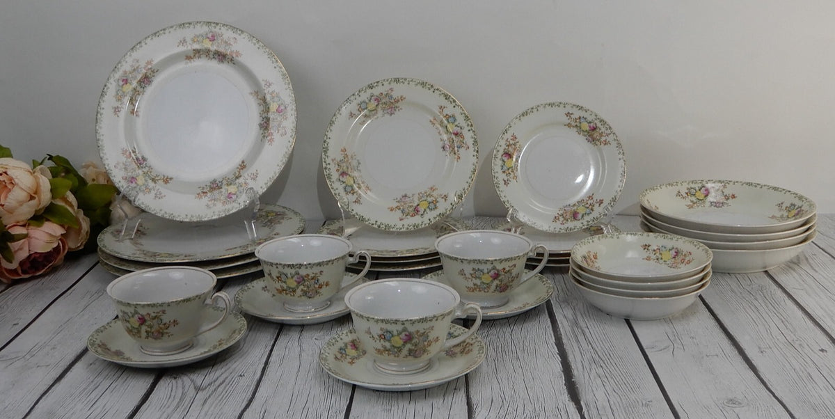 ~28 Pieces 7-Piece 4 Place Setting Regal China Japan with Imperfections