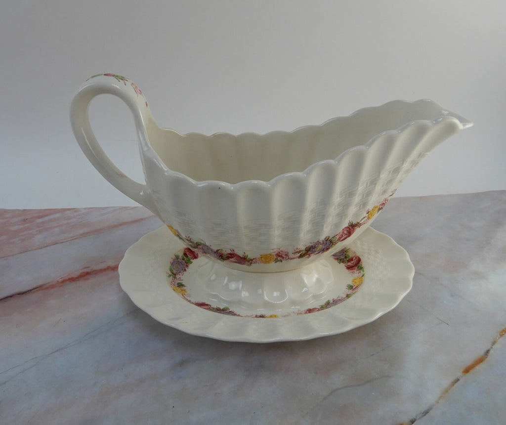 Vtg Copeland Spode "Rose Briar" Gravy Boat with Attached Underplate