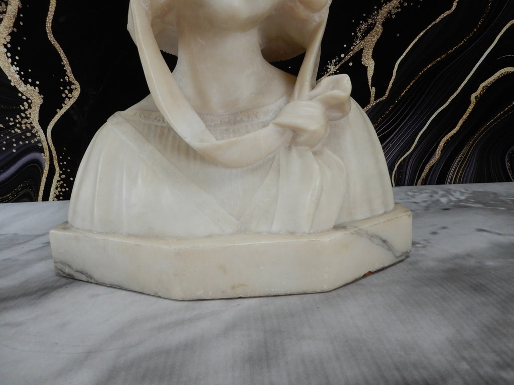 Alabaster Marble Bust Statue Young Woman Signed Stiaccini Florence Italy 10.5"H