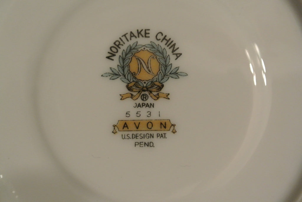 Set of 4 NORITAKE China AVON 5531 Pattern Tea/Coffee Cups and Saucers