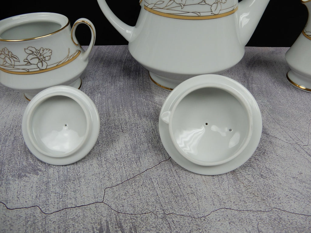 Legendary By Noritake "Cote Basque" Set of Tea Pot ,Creamer and Sugar Bowl