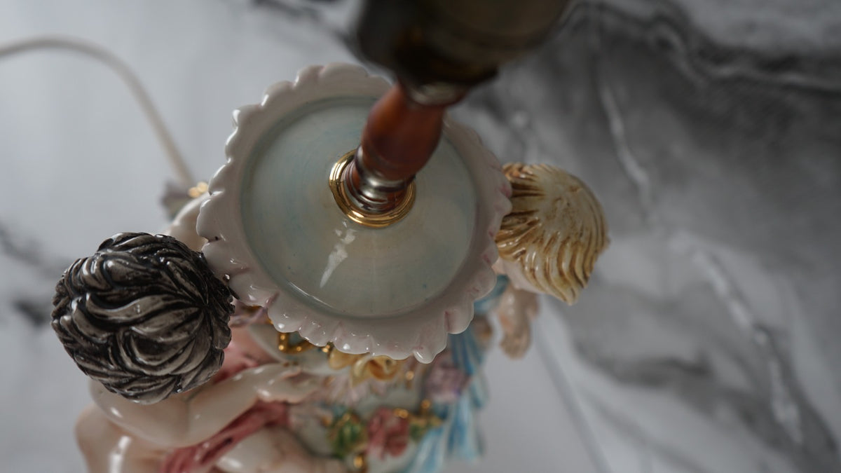 Vintage Porcelain Floral Capodimonte 3 way Light Italian Table Lamp w/Cherubs