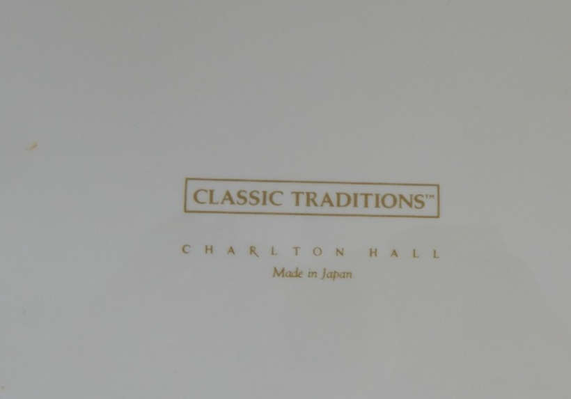 12 Pc Charlton Hall by Kobe Christmas 4 Dinner Plates, 4 Cups & 4 Saucers