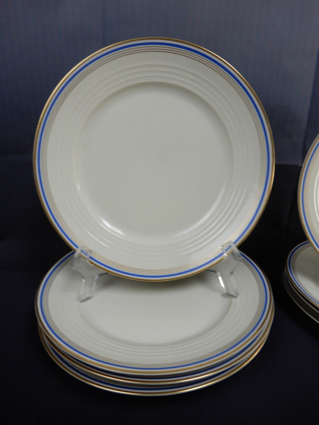 19 Pc. Eamag Schönwald Bavaria Gold and Cobalt Blue Rim Dinnerware Settings