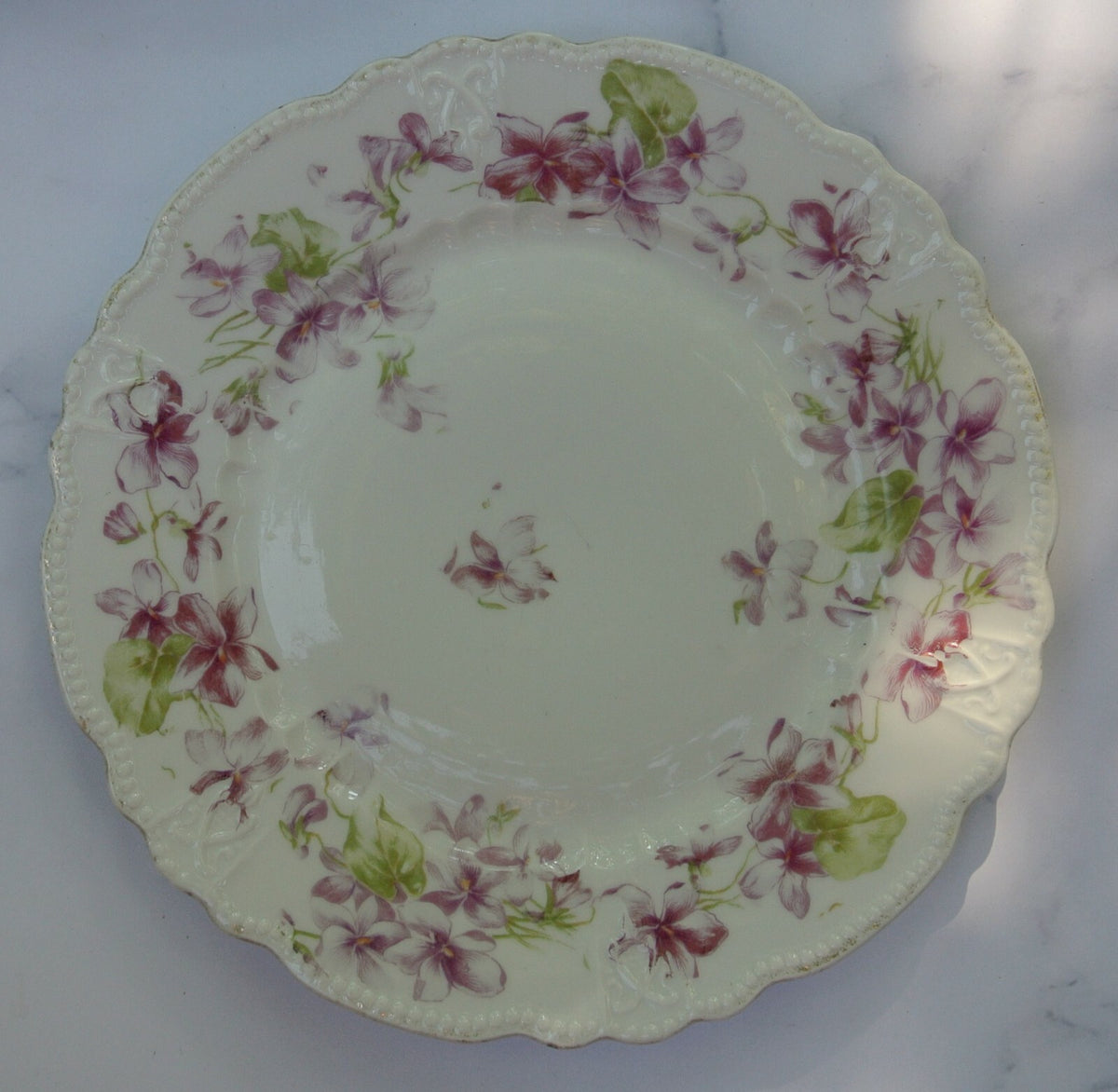 Lot of 5 Decorative Plates with Different Sizes and Brands
