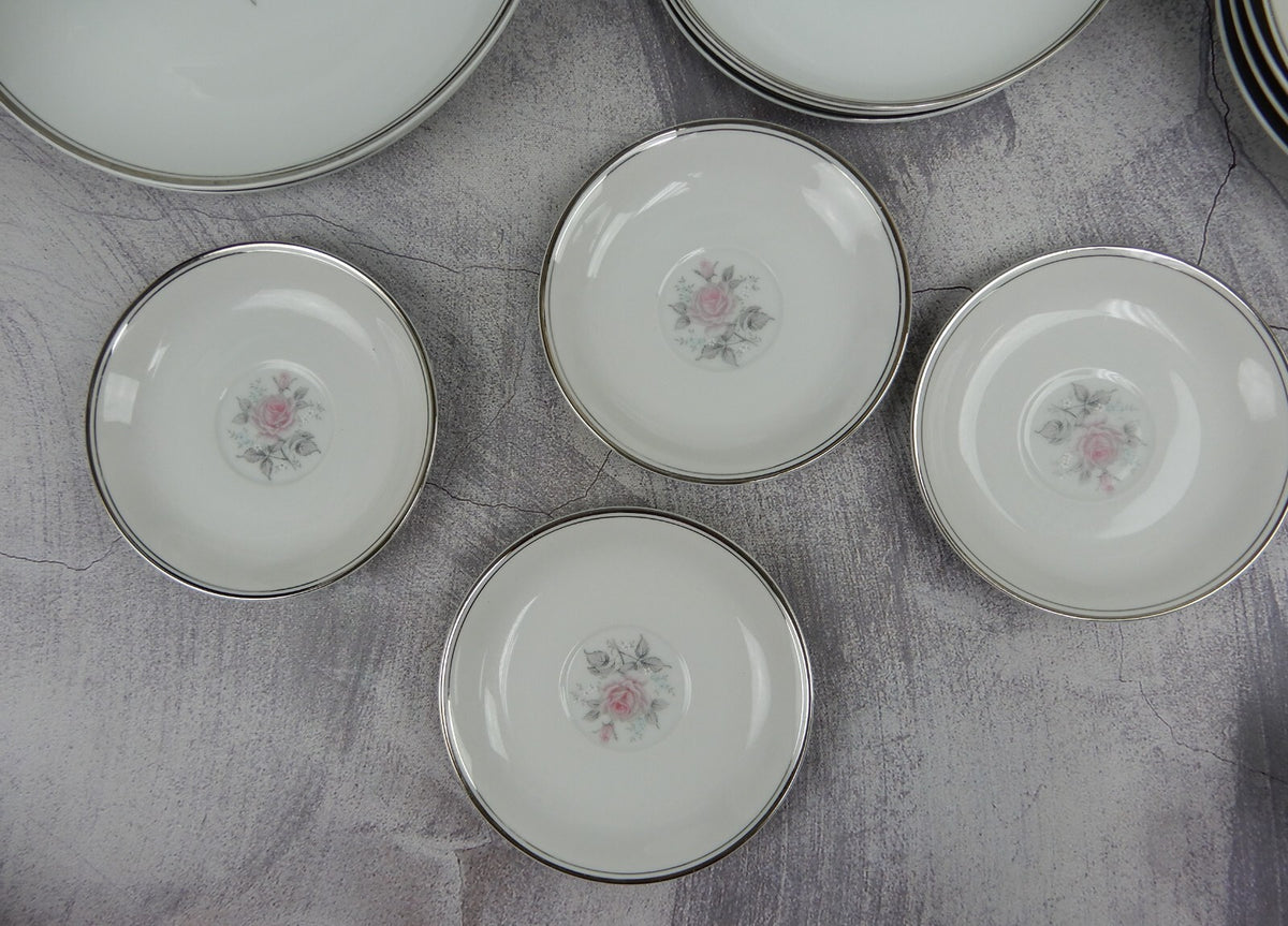Set of 20 Pieces -4 Place Setting "Rosetta" Empress China Fine China Japan