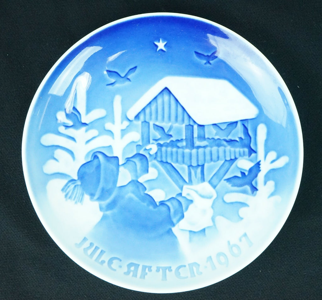Royal Copenhagen Denmark Annual Christmas Plate 1967, 67, 68, 76 Kai Lange