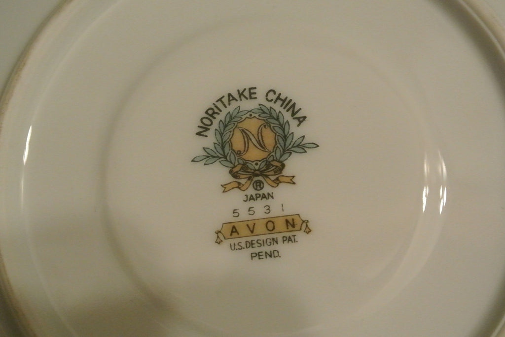 Set of 4 NORITAKE China AVON 5531 Pattern Tea/Coffee Cups and Saucers