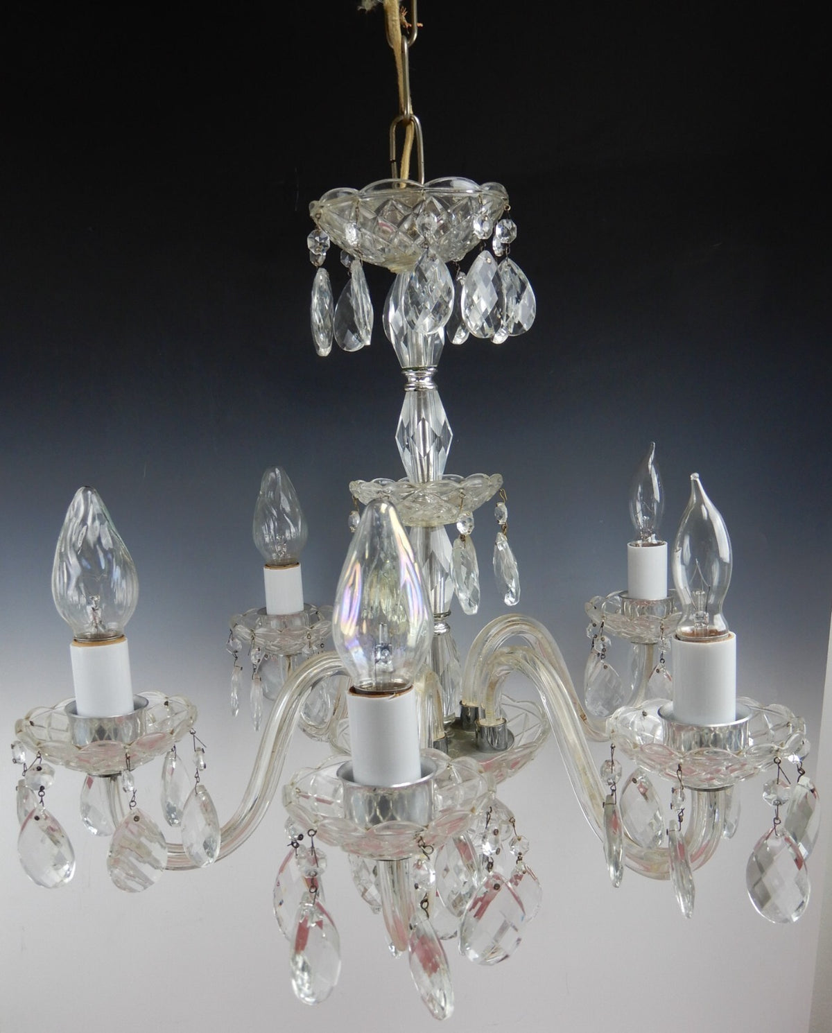 Vintage 20-5/8" 5 Arm Light Light Crystal & Glass Chandelier