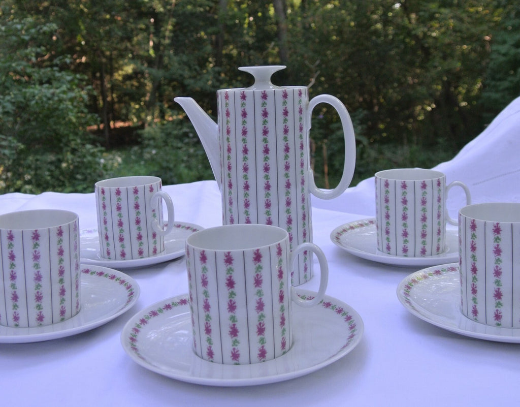 Thomas Germany Mid Century  Coffee Pot and 4 Cups and Saucers White Porcelain