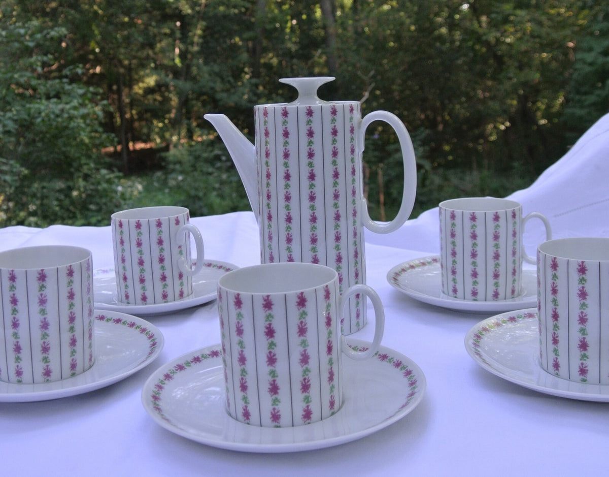 Thomas Germany Mid Century  Coffee Pot and 4 Cups and Saucers White Porcelain