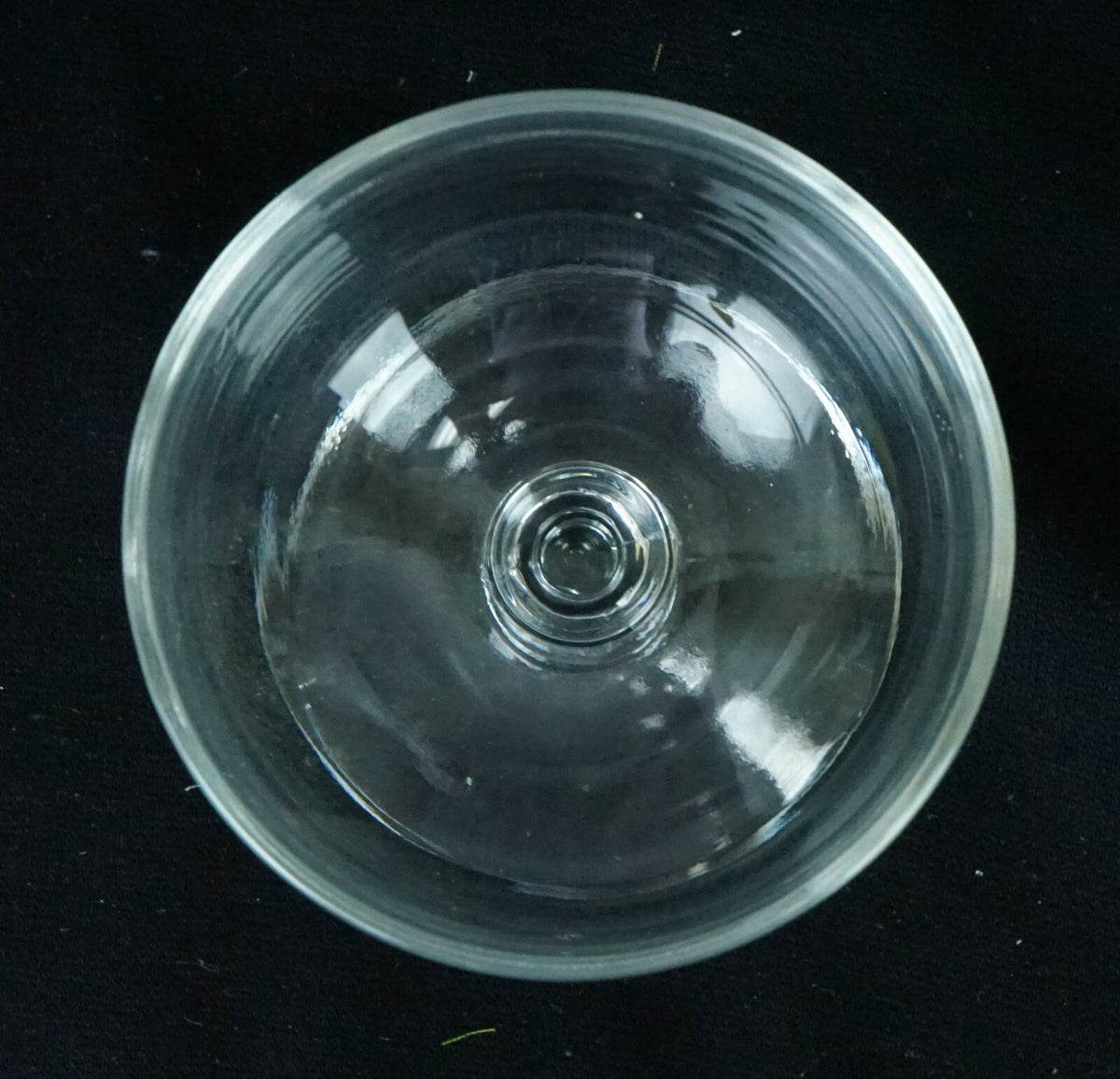 Set of 5 Clear Glass Champagne /Sherbet Glasses Decorative Collection Home Decor