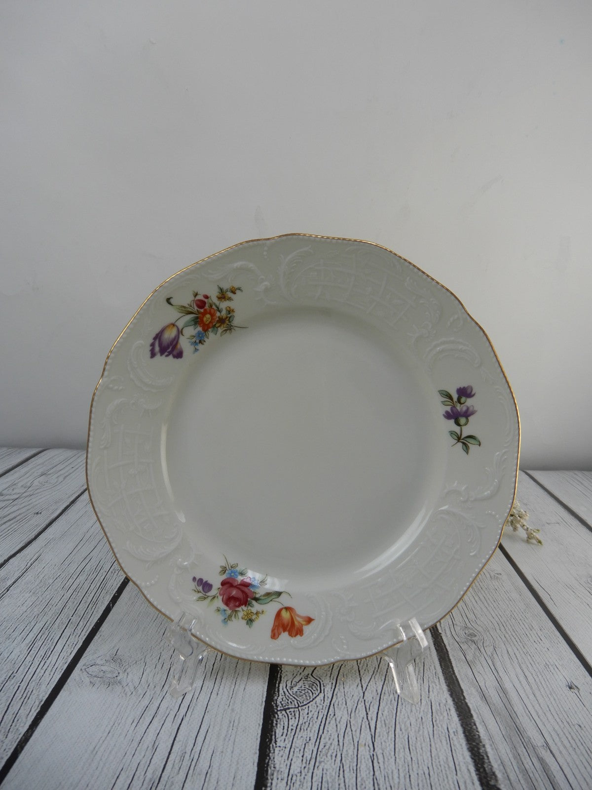 Rosenthal Classic Sanssouci Embossed Floral Set of  Four 8" Luncheon Plates