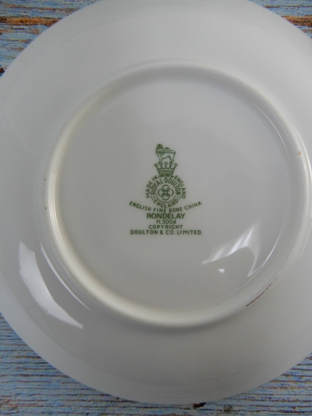 Royal Doulton Rondelay Gold Green Band H5004 Set of 7 Espresso Cups and Saucers