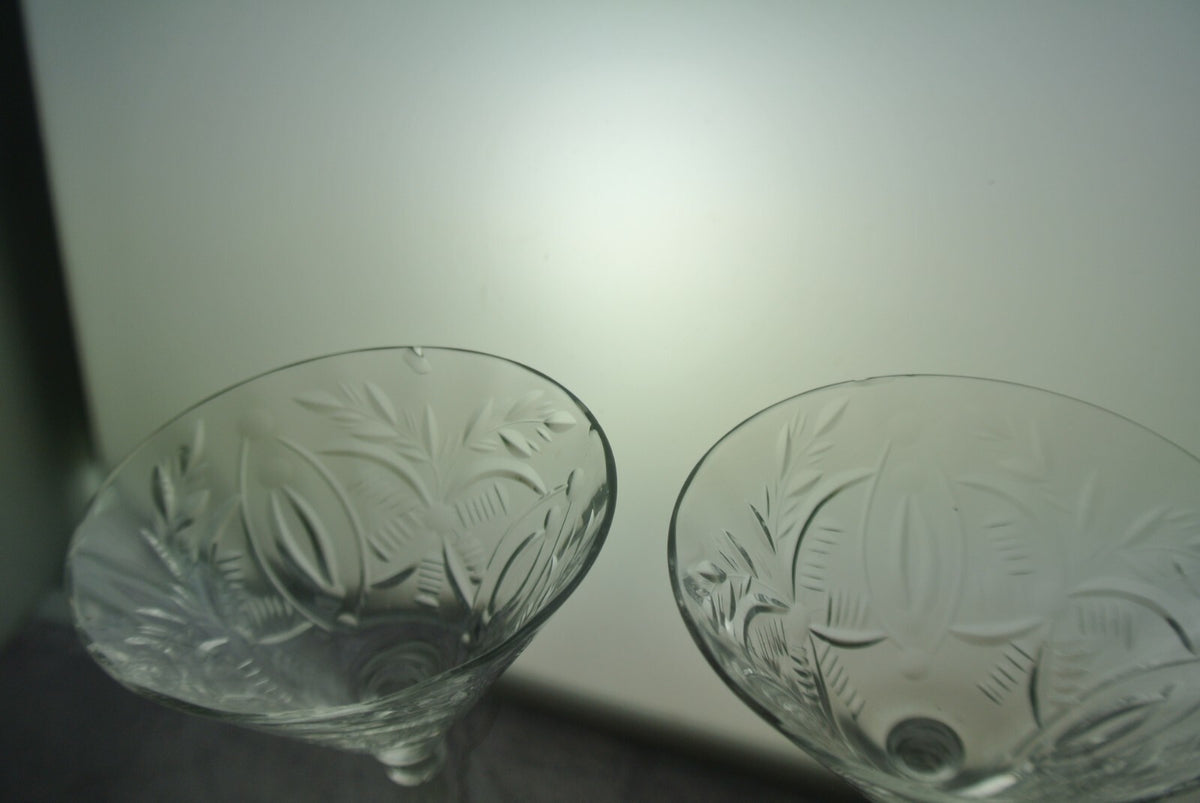 Lot Of 7 Clear Etched Pattern Cordial Glasses *CHIPPED*