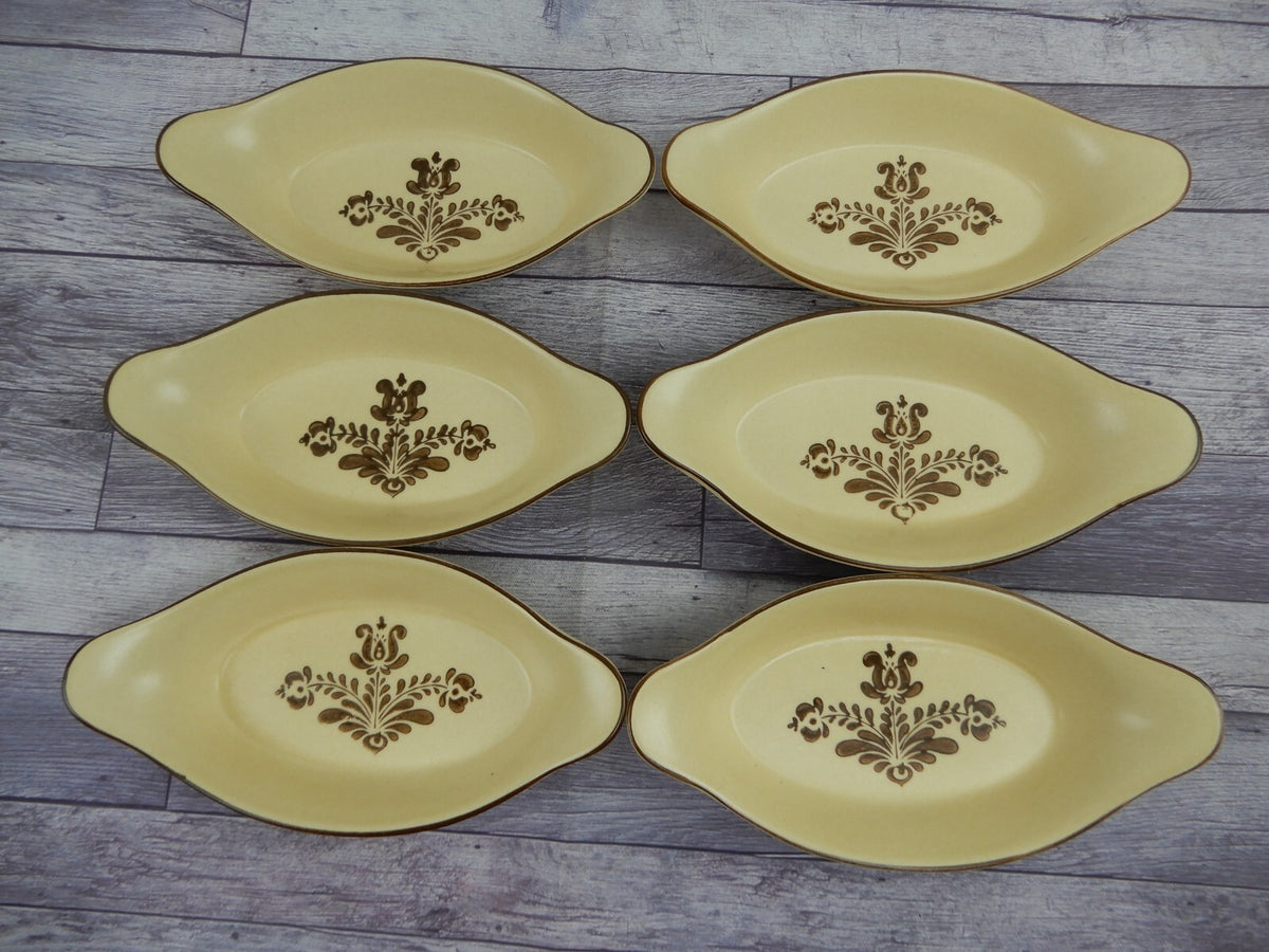 Set of Six (6) Vintage Pfaltzgraff USA 8 oz. Au Gratin 8" Dishes (Model #260)