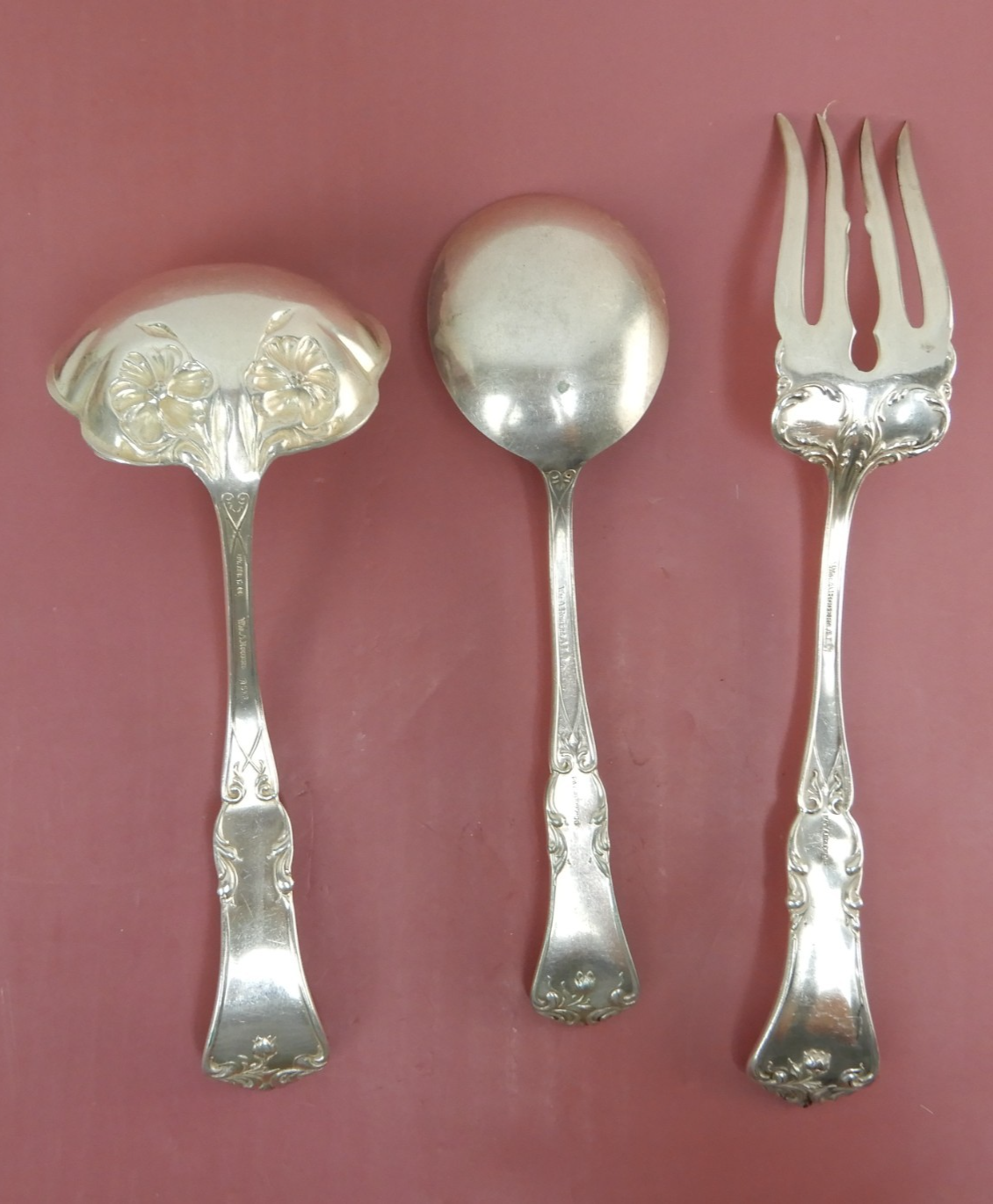 Vintage  Wm A. Rogers SXR GRENOBLE GLORIA 1906 Set of 3 Serving Pieces