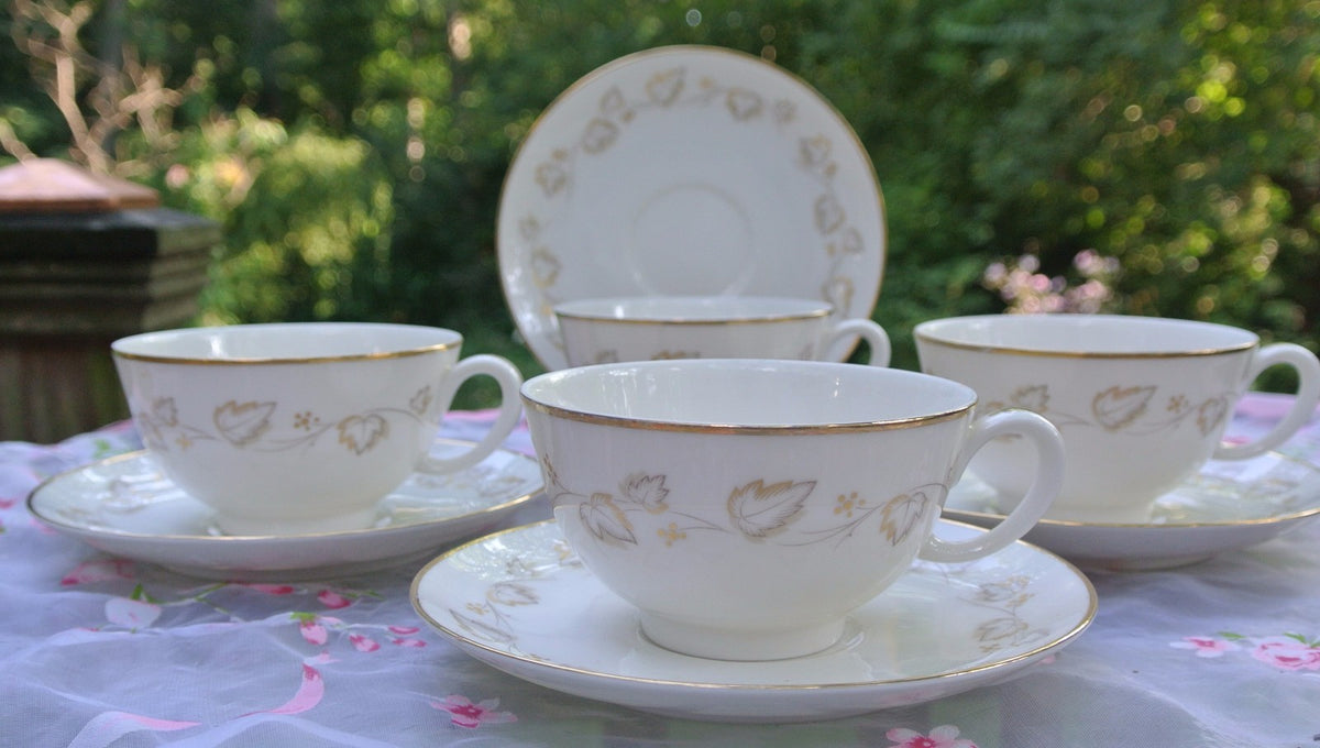 Set of 4 Noritake Ivory China Cups and Saucers "Gold Ivy" Pattern #7531