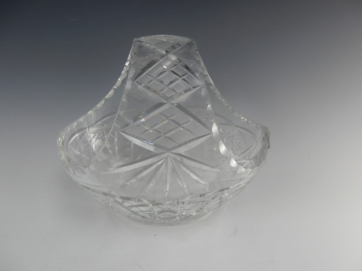 Vintage Heavy Leaded Cut Crystal Cut Glass Basket Bowl 7 lb