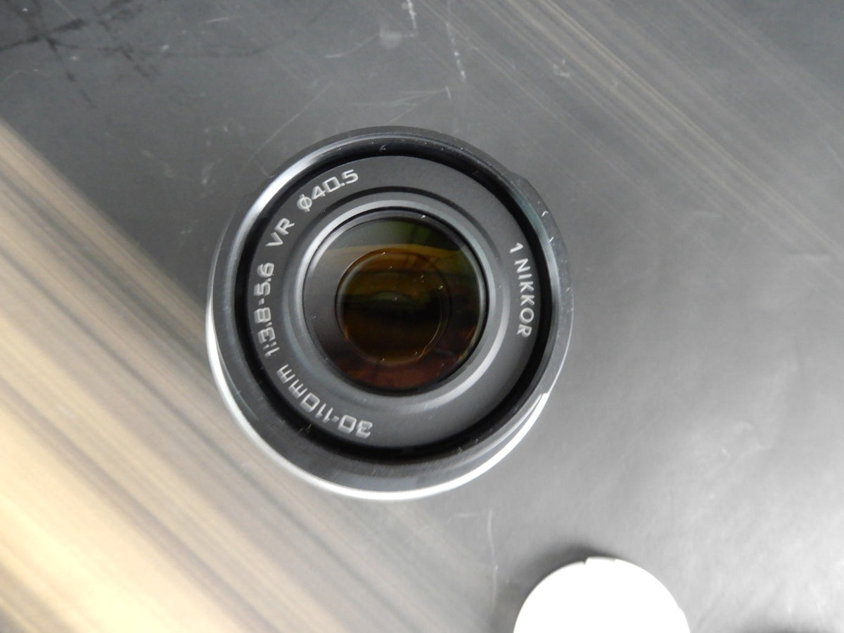 Nikon 1 NIKKOR 30-110mm f/3.8-5.6  ED IF  1m/3.3 ft Auto Lens White