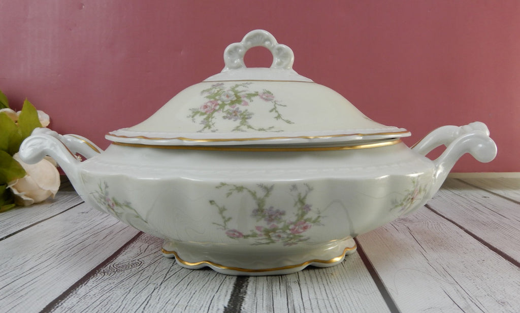 Vtg. Arcadian Fine China "Old Rose" Covered Vegetable Bowl ,Creamer & Sugar Bowl