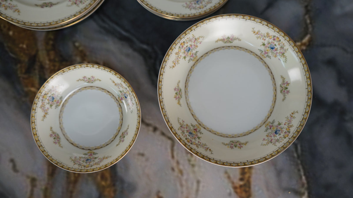 28 Pc  Seven-Piece 4 Place Setting Royal Embassy China "Fresno" Pattern